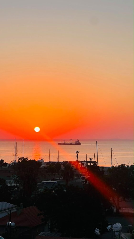 3 bedrooms Apartment in Larnaca, Larnaka, Cyprus No. 62365