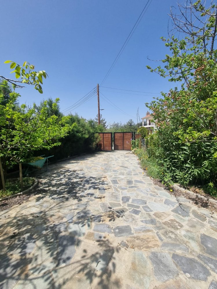 3 bedrooms Villa in Kato Platres, Limassol, Cyprus No. 62136