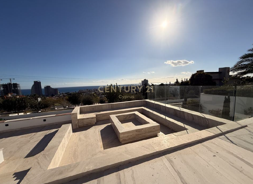8 bedrooms Villa in Germasogeia, Limassol, Cyprus No. 58914