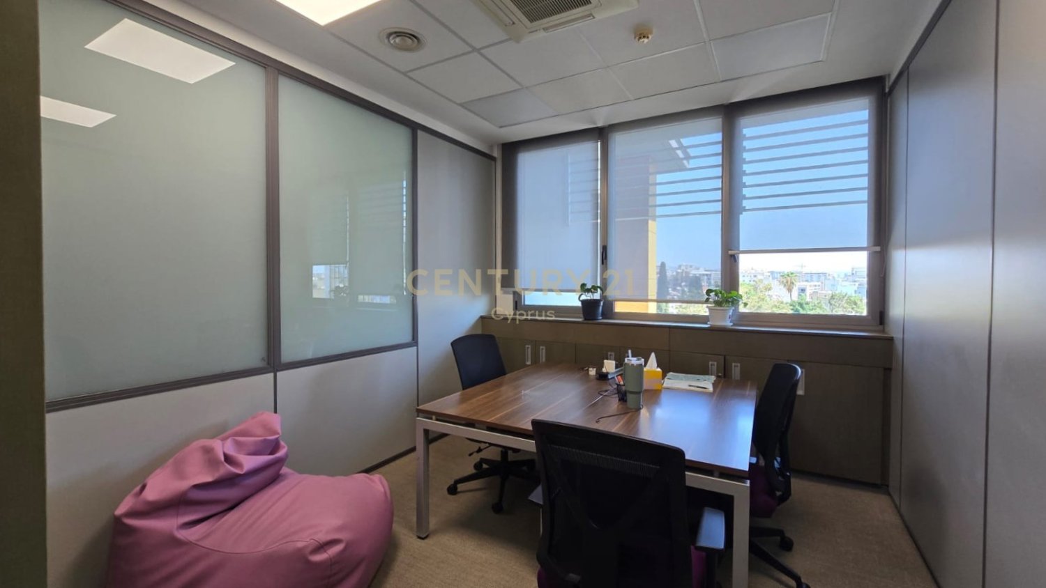 518m2 Oficina en Limassol, Chipre No. 58896