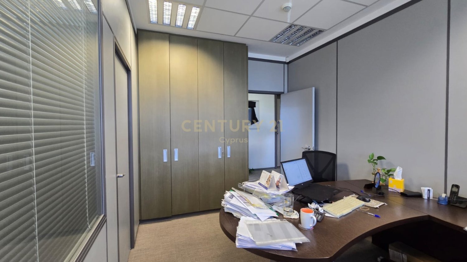 518m2 Oficina en Limassol, Chipre No. 58896