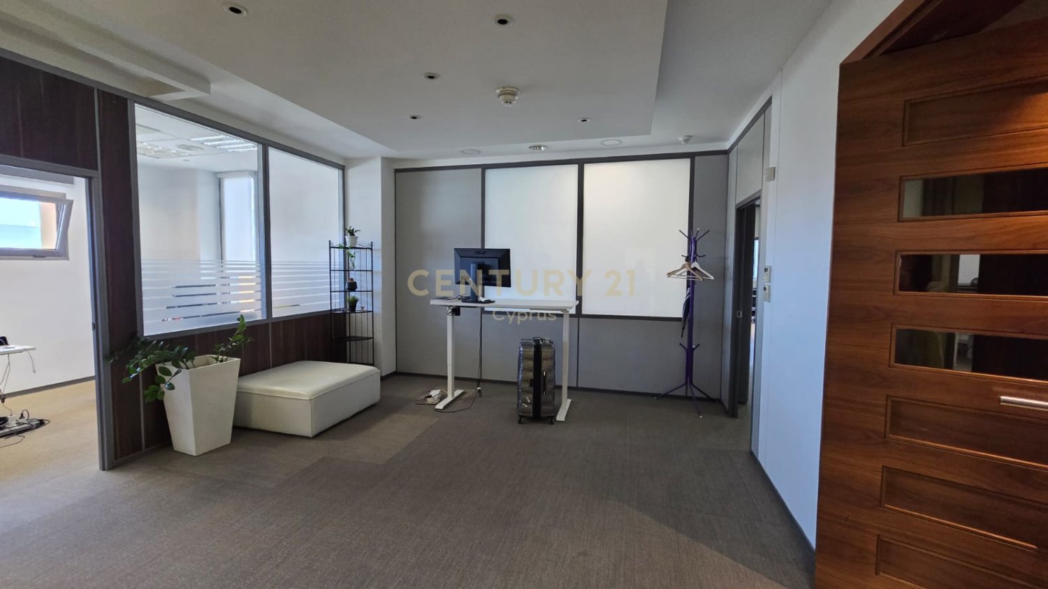 518m2 Oficina en Limassol, Chipre No. 58896