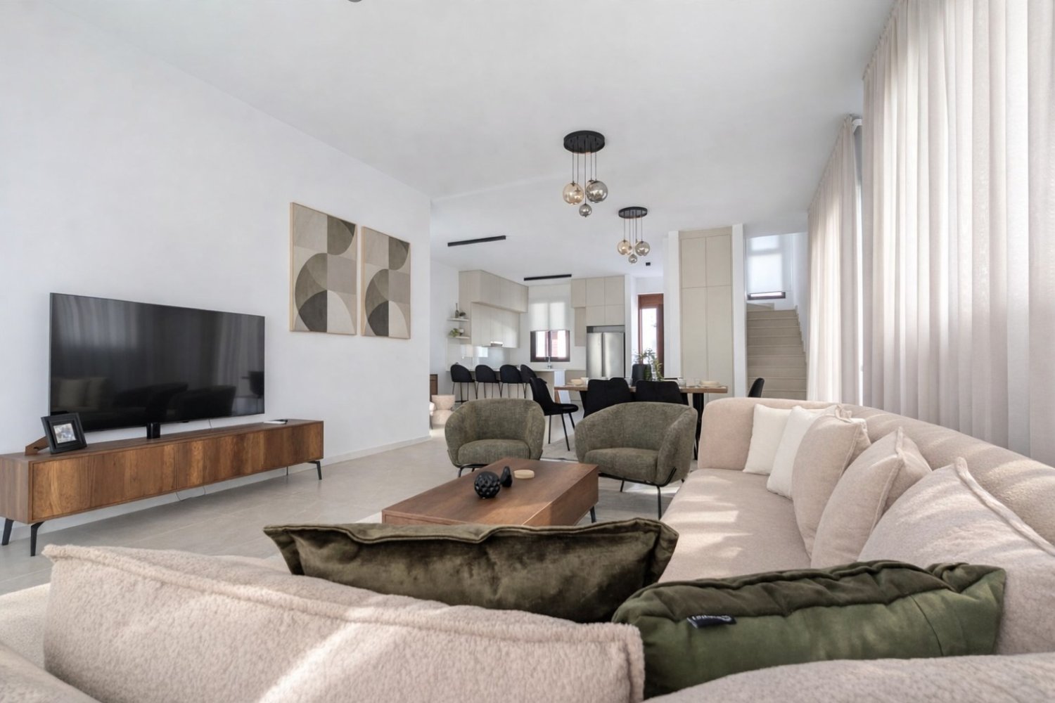 4 bedrooms Villa in Larnaca, Larnaka, Cyprus No. 64384