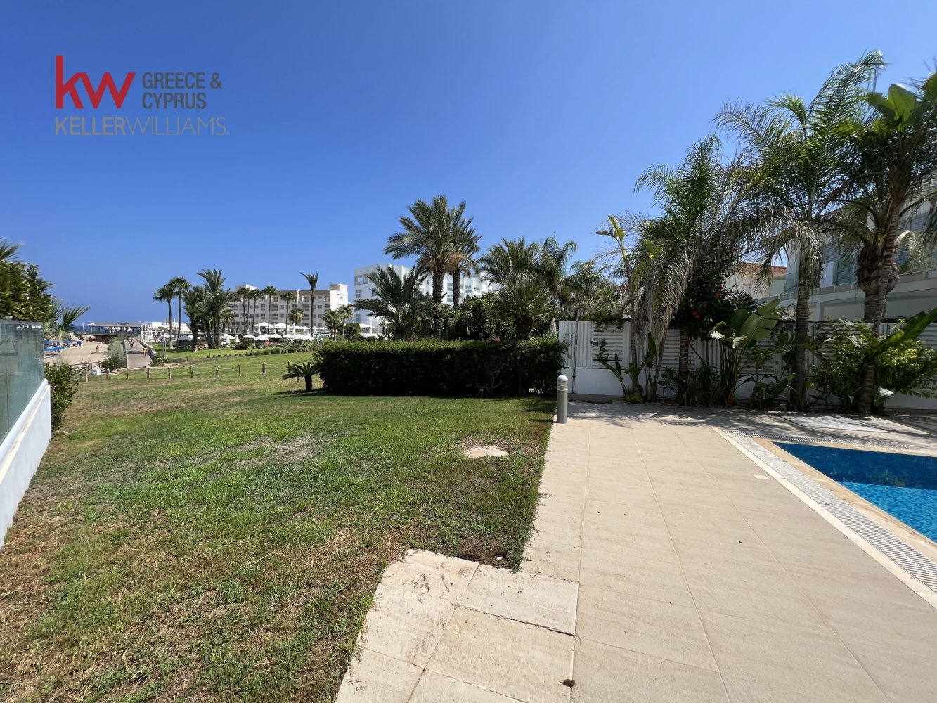 4 bedrooms Villa in Paralimni, Ammochostos, Cyprus No. 40266