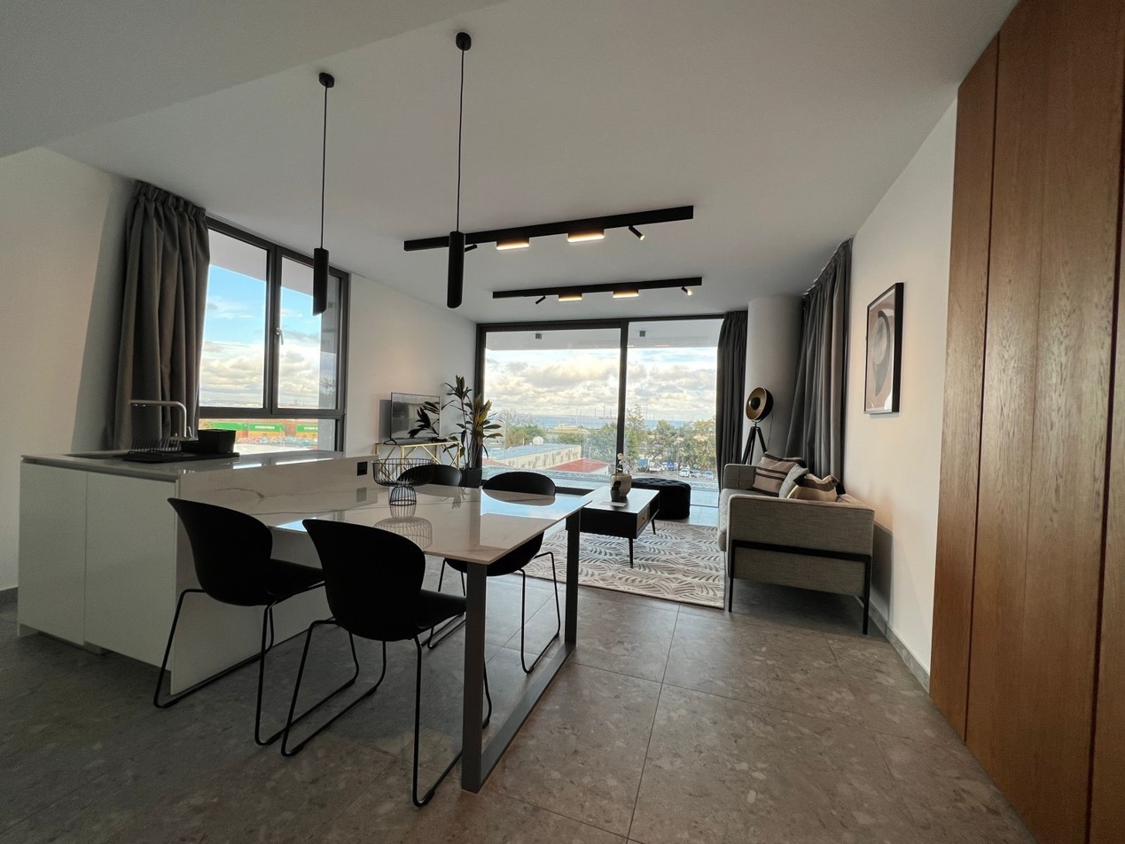 2 bedrooms Apartment in Larnaca, Larnaka, Cyprus No. 39812