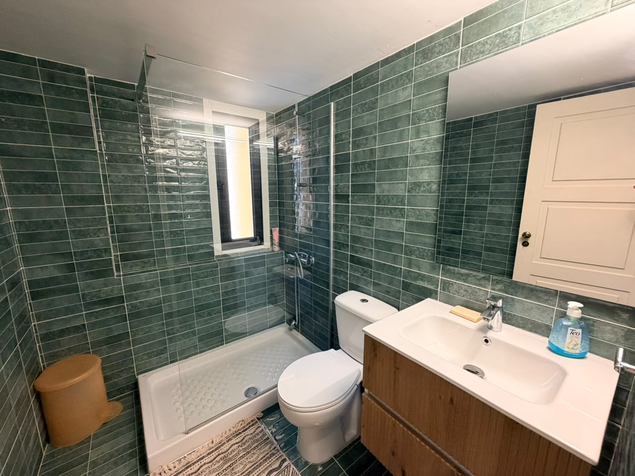 Квартира с 3 спальнями в Ларнака, Кипр № 61660
