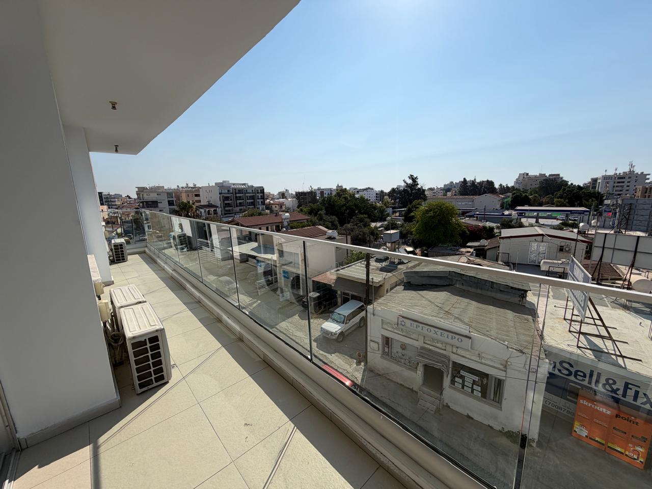 3 dormitorios Apartamento en Larnaca, Larnaka, Chipre No. 61498