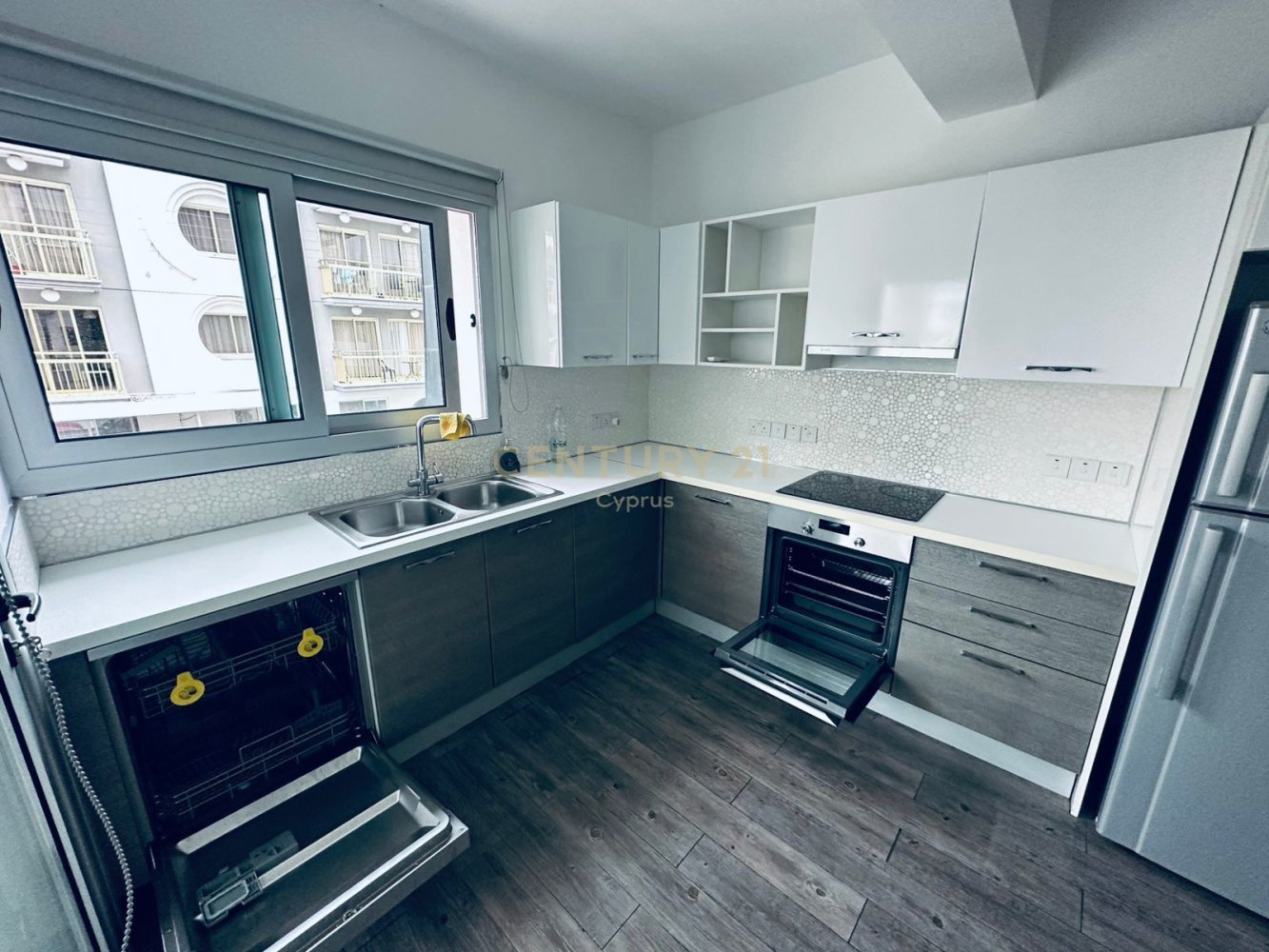 2 dormitorios Apartamento en Germasogeia, Limassol, Chipre No. 58891