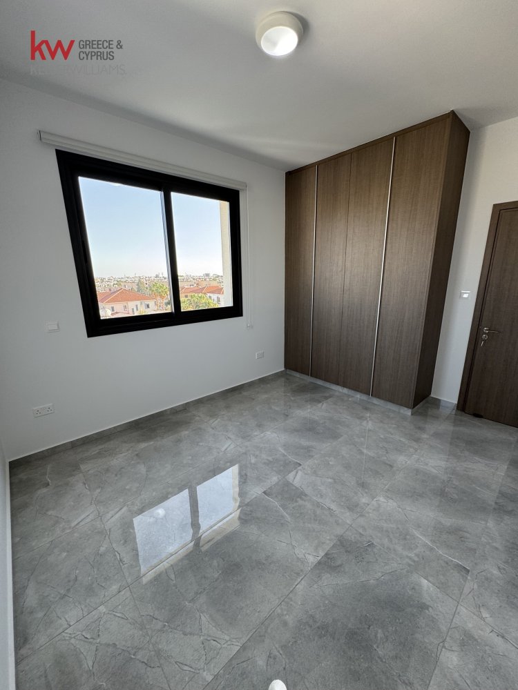 Квартира с 2 спальнями в Ларнака, Кипр № 39786