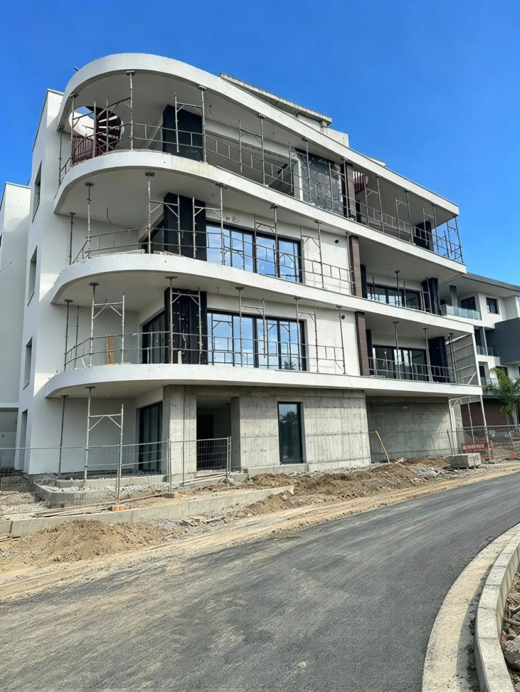 2 bedrooms Apartment in Mesa Geitonia, Limassol, Cyprus No. 62597