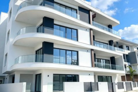 2 bedrooms Apartment in Mesa Geitonia, Limassol, Cyprus No. 62597