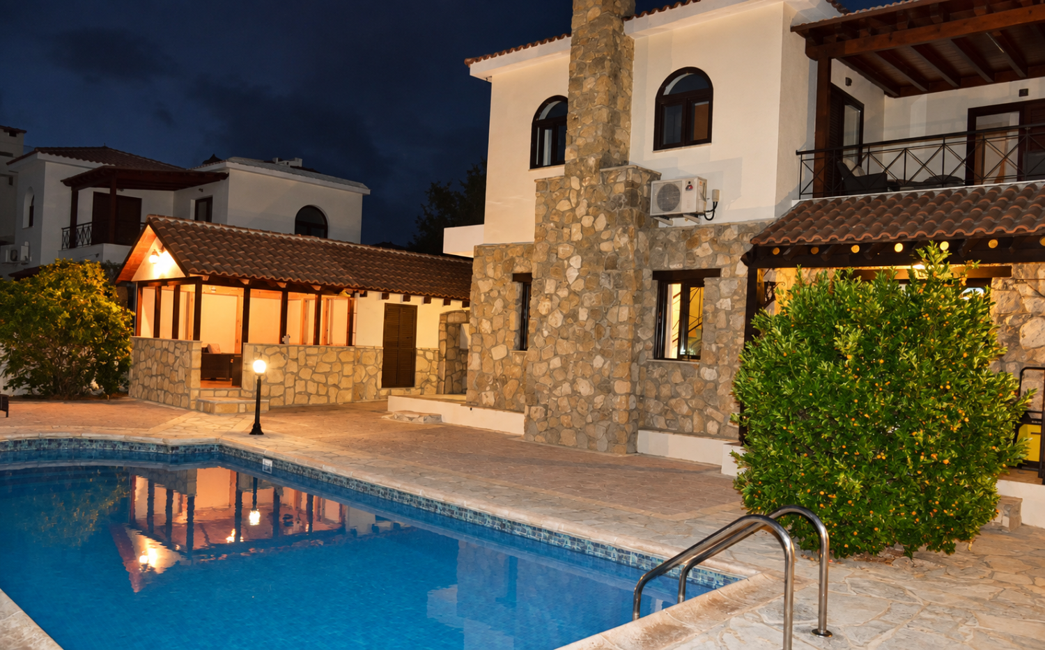 4 bedrooms Villa in Tala, Paphos, Cyprus No. 62644