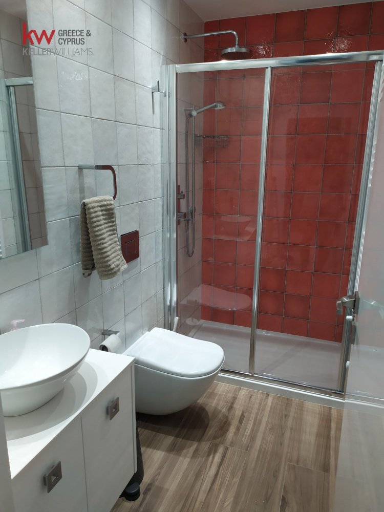 5 bedrooms Villa in Germasogeia, Limassol, Cyprus No. 39987