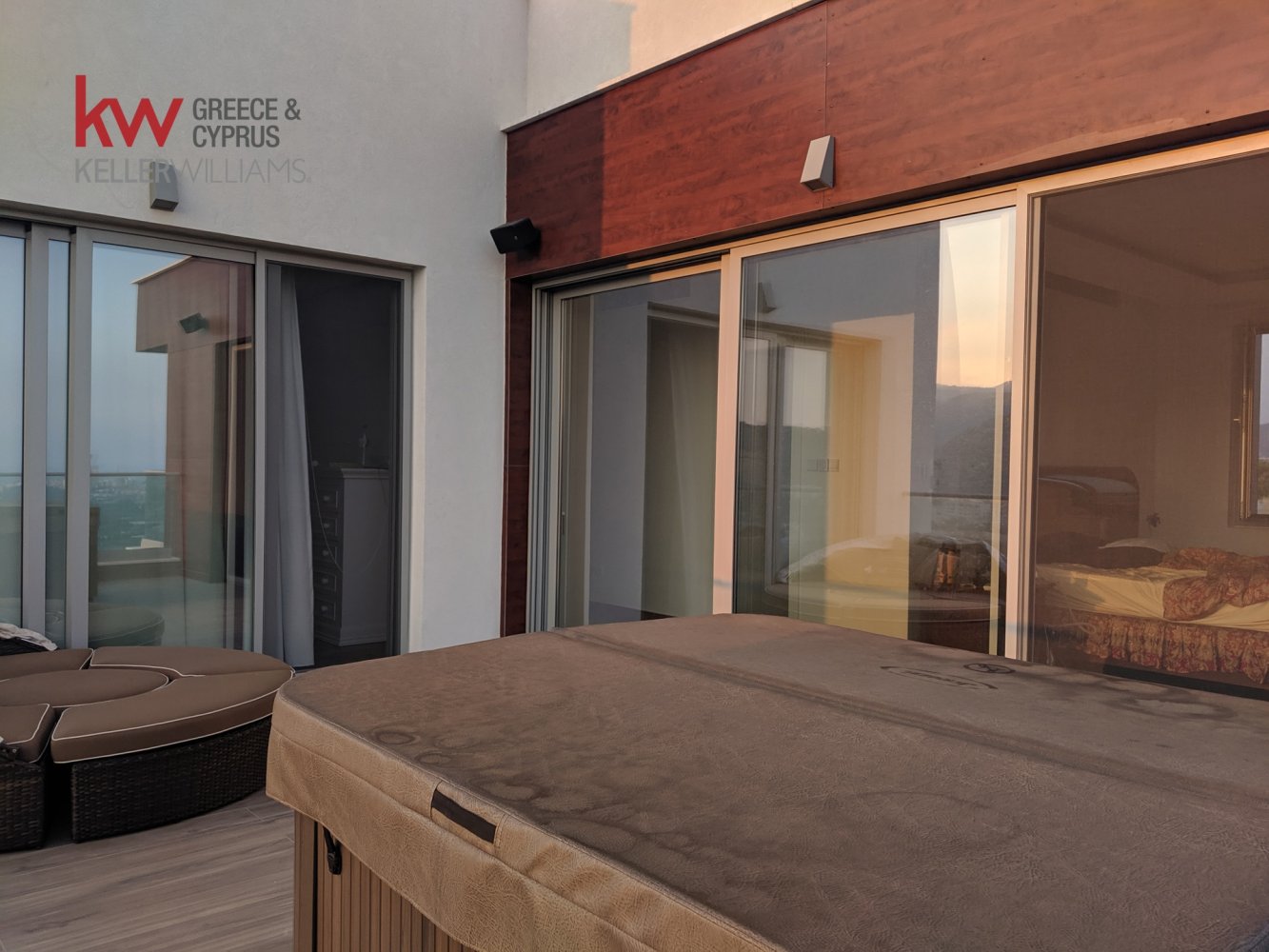 5 bedrooms Villa in Germasogeia, Limassol, Cyprus No. 39987