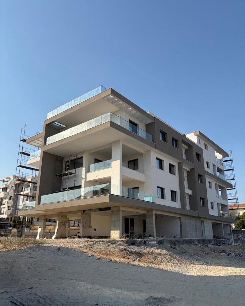 2 bedrooms Apartment in Agios Athanasios, Limassol, Cyprus No. 61878