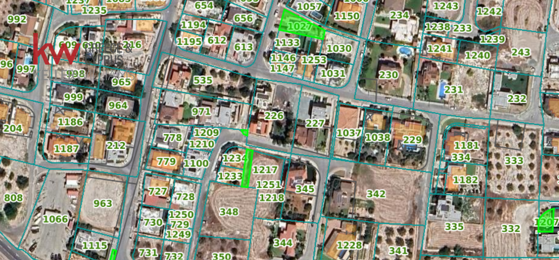 712m2 Land in Aradippou, Larnaka, Cyprus No. 40159