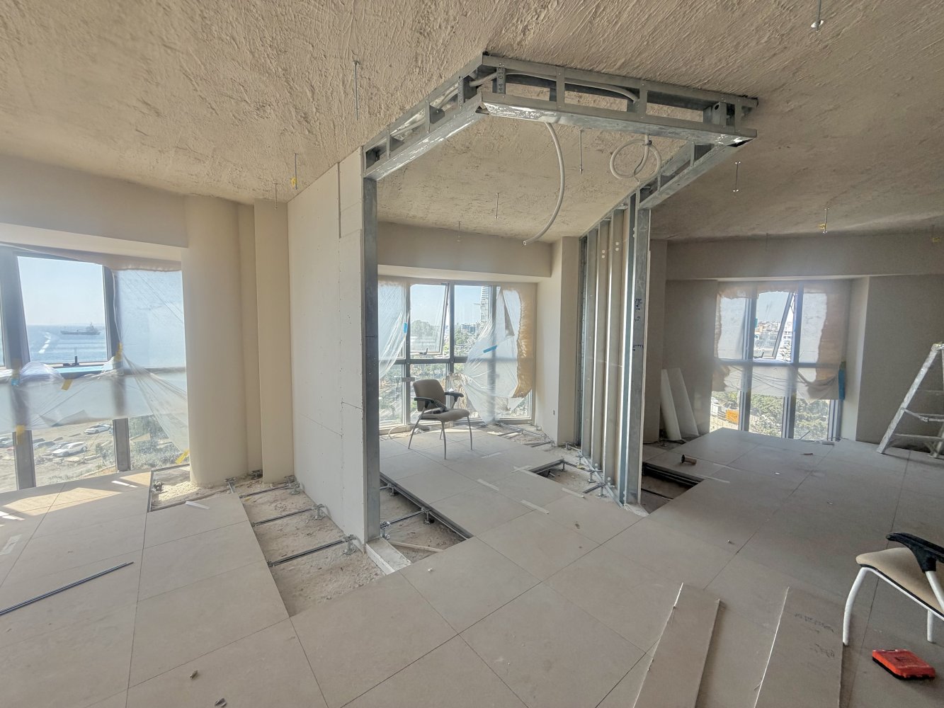 162.75m2 Propriété commerciale à Neapolis, Limassol, Chypre No. 62400
