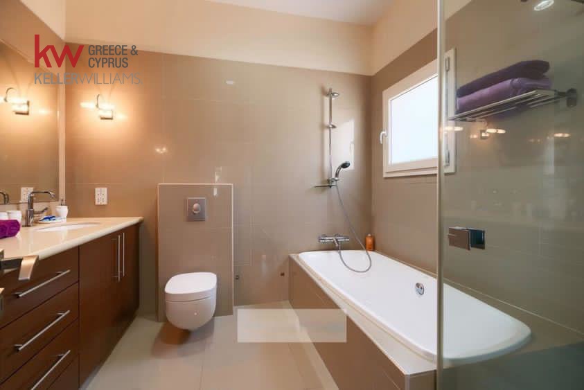 6 chambres Villa à Paphos, Chypre No. 61176