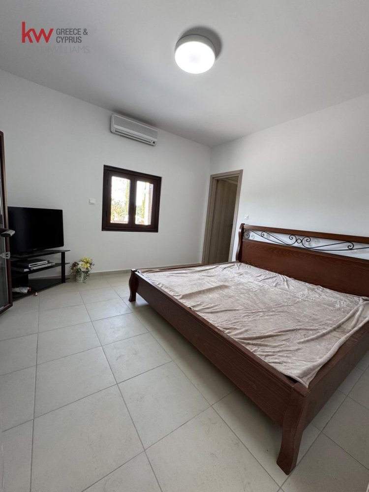 2 bedrooms Bungalow in Acheleia, Paphos, Cyprus No. 61217
