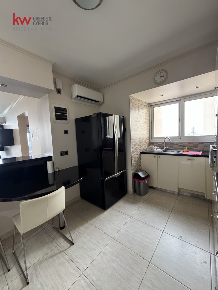 Квартира с 2 спальнями в Ларнака, Кипр № 39671