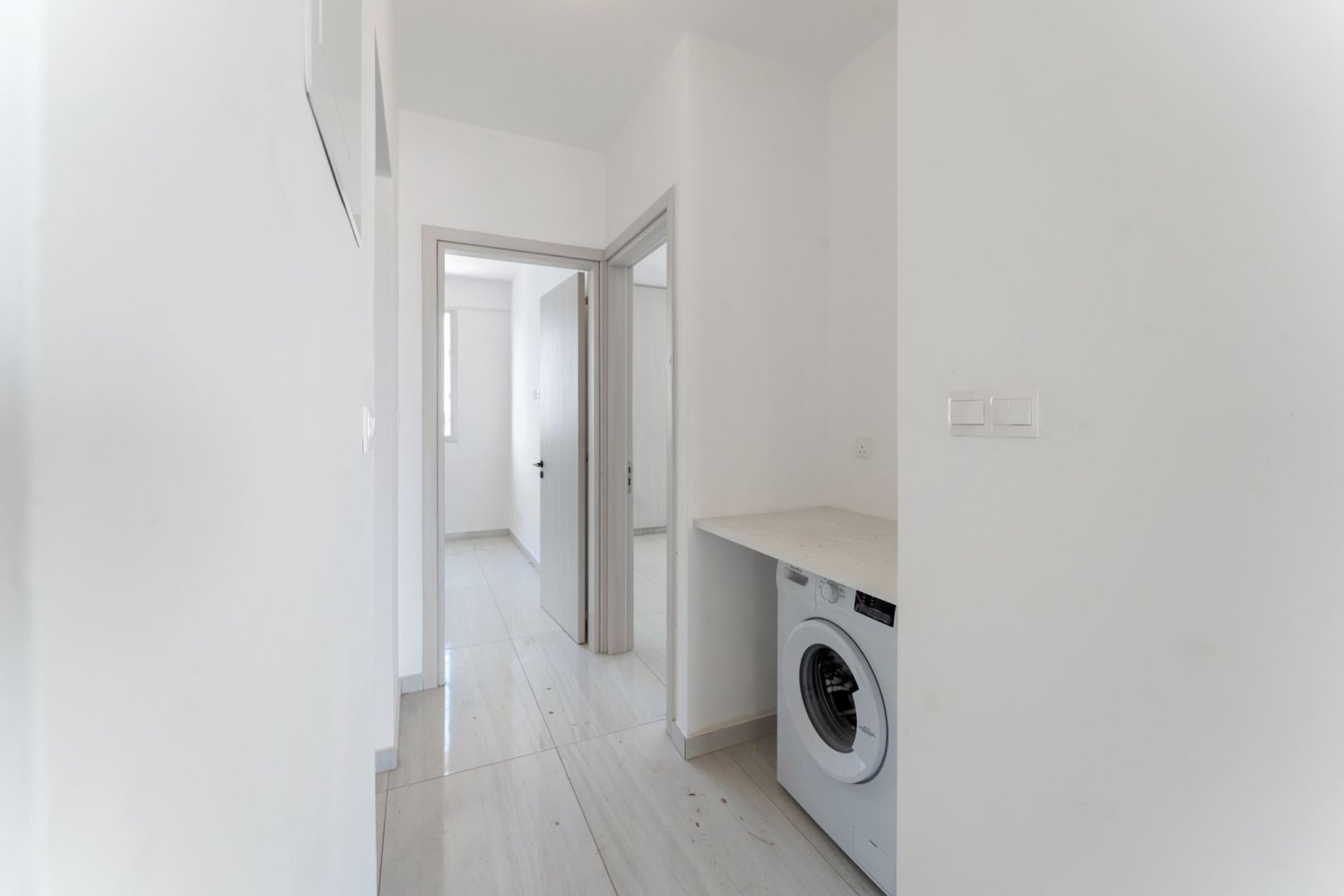 2 bedrooms Apartment in Larnaca, Larnaka, Cyprus No. 61395