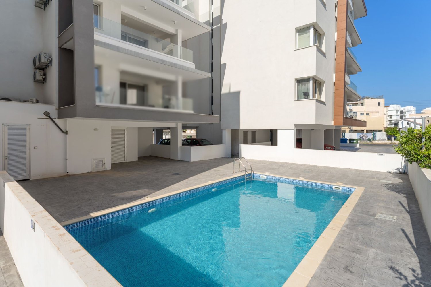 2 bedrooms Apartment in Larnaca, Larnaka, Cyprus No. 61395