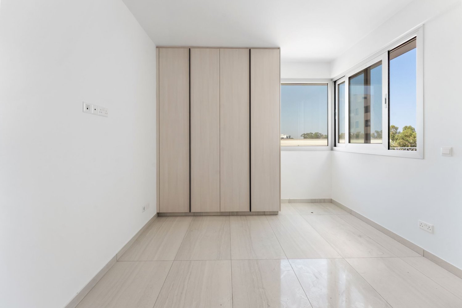 2 bedrooms Apartment in Larnaca, Larnaka, Cyprus No. 61395