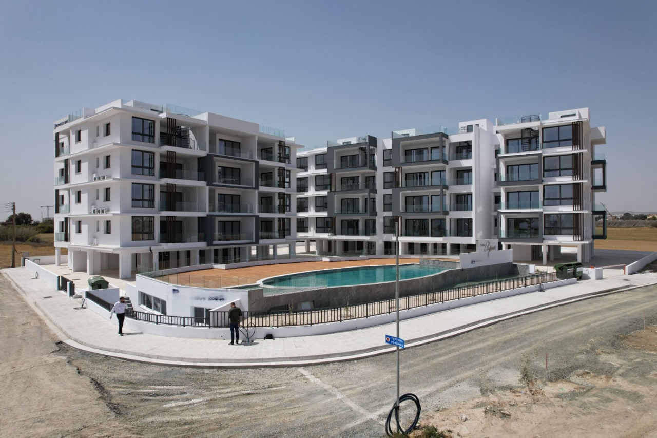 2 bedrooms Apartment in Larnaca, Larnaka, Cyprus No. 64917