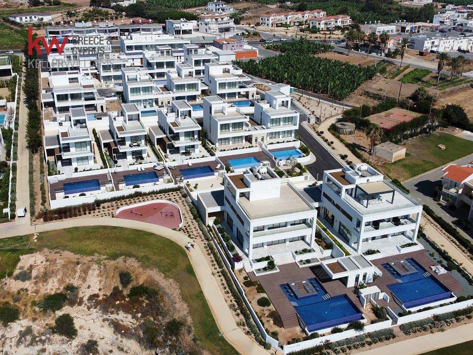 Вилла с 4 спальнями в Киссонерга, Пафос, Кипр № 59691