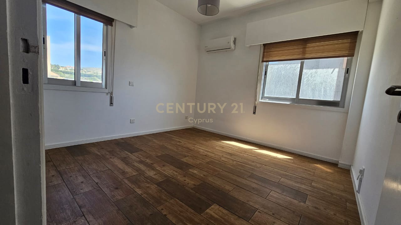 3 dormitorios Apartamento en Agios Tychonas, Limassol, Chipre No. 65444