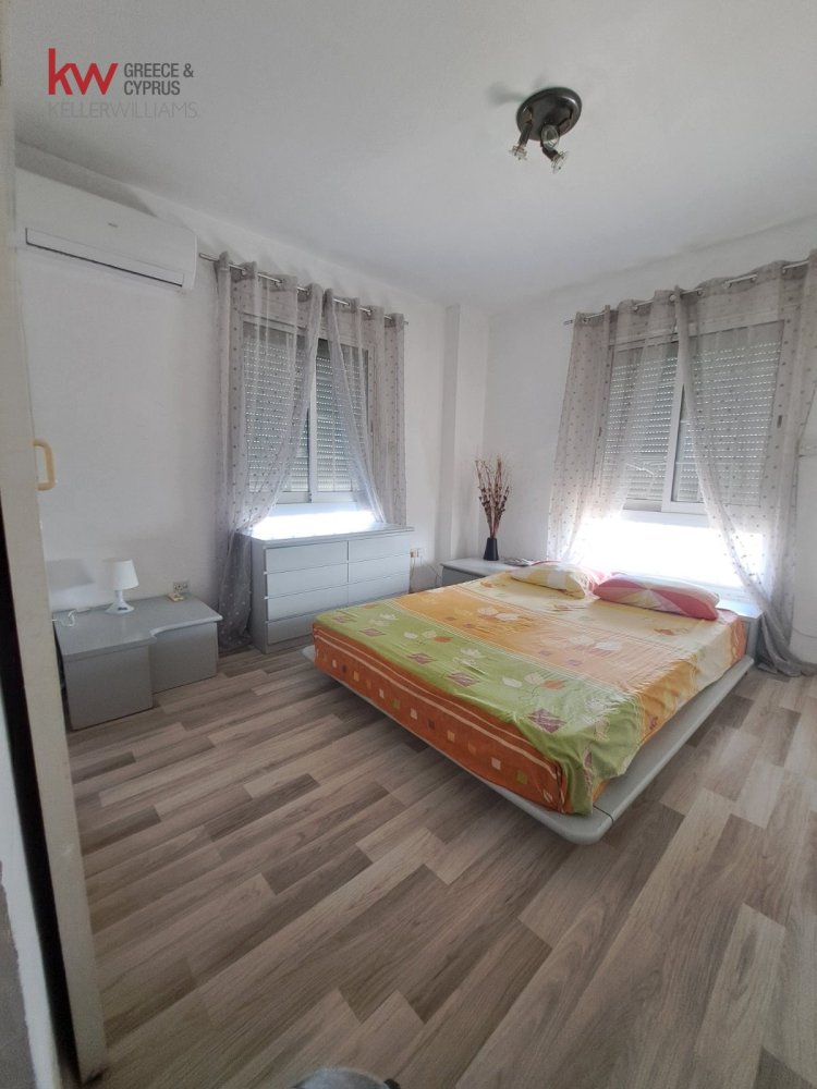 Квартира с 3 спальнями в Ларнака, Кипр № 40651