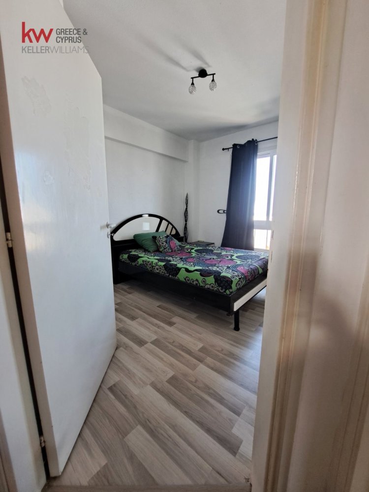 Квартира с 3 спальнями в Ларнака, Кипр № 40651