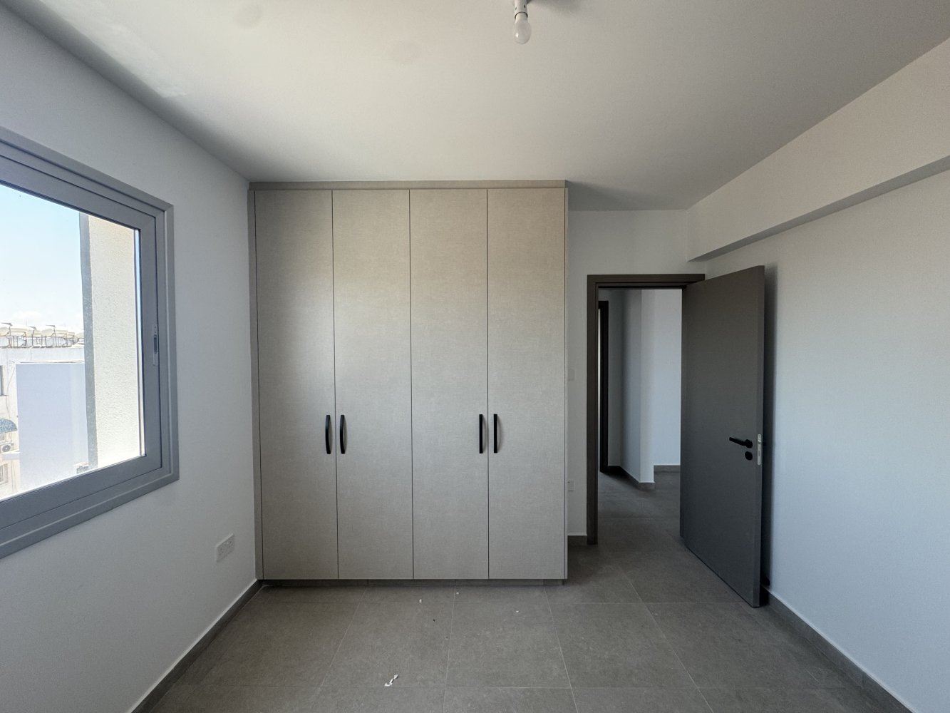 2 bedrooms Apartment in Larnaca, Larnaka, Cyprus No. 39854