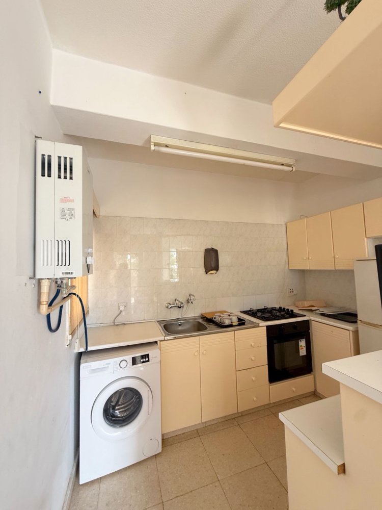 2 bedrooms Apartment in Oroklini, Larnaka, Cyprus No. 61873