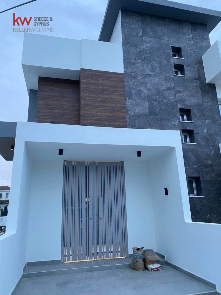 3 bedrooms Villa in Aradippou, Larnaka, Cyprus No. 40640