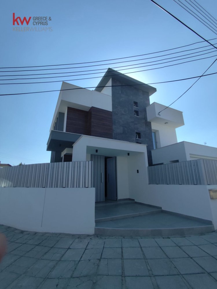 3 bedrooms Villa in Aradippou, Larnaka, Cyprus No. 40640