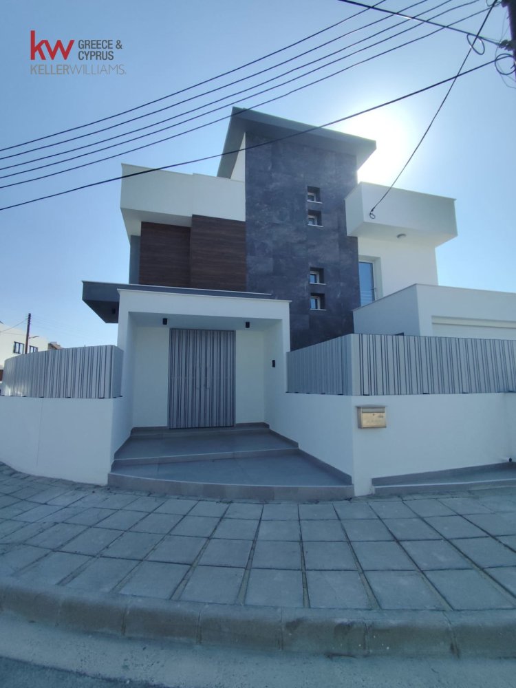 3 bedrooms Villa in Aradippou, Larnaka, Cyprus No. 40640