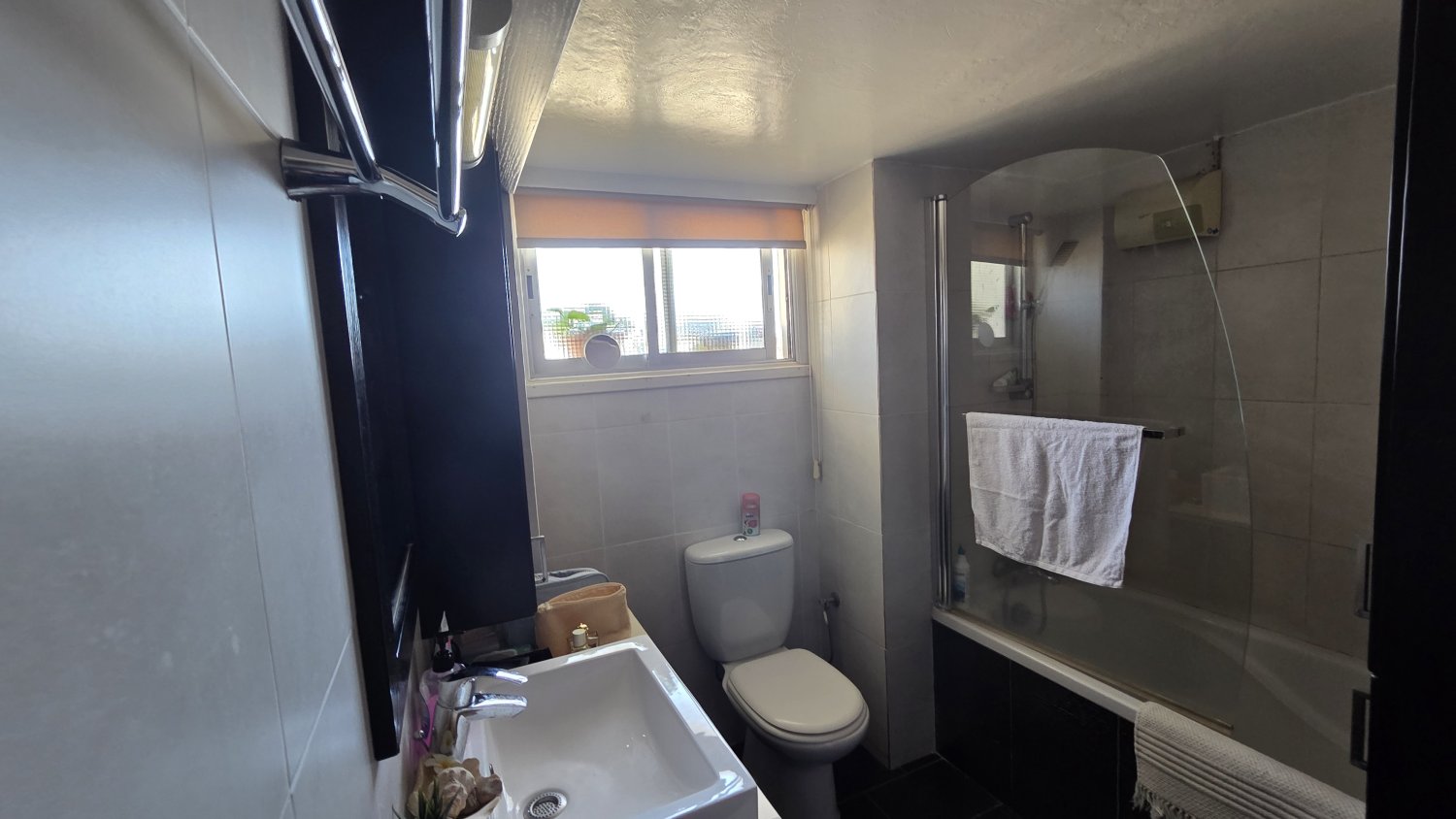 2 bedrooms Apartment in Larnaca, Larnaka, Cyprus No. 61381