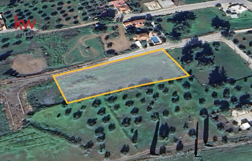 3375m2 Terreno en Lythrodontas, Nicosia, Chipre No. 39983