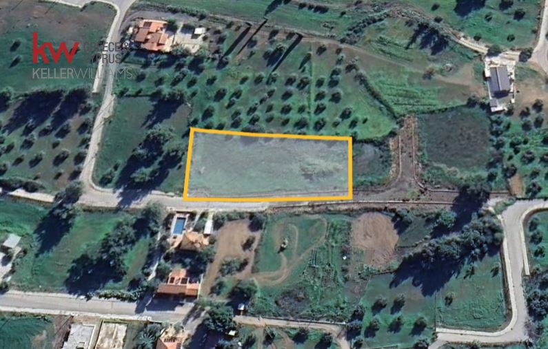 3375m2 Terreno en Lythrodontas, Nicosia, Chipre No. 39983