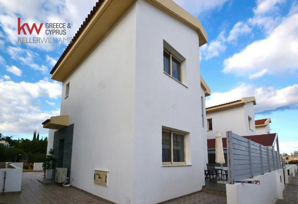 3 bedrooms Villa in Paralimni, Ammochostos, Cyprus No. 40490