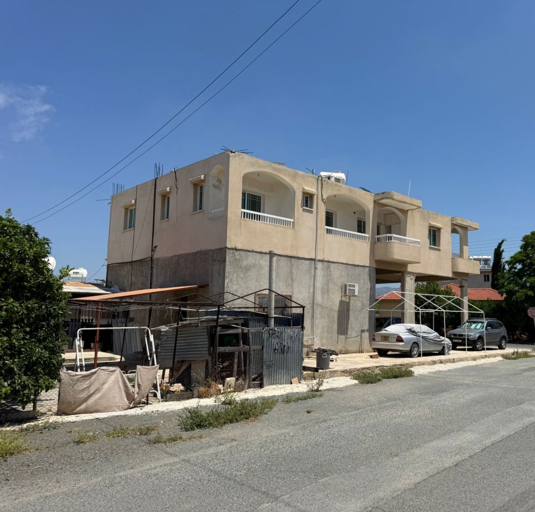 2 rooms Commercial property in Paphos, Cyprus No. 61963