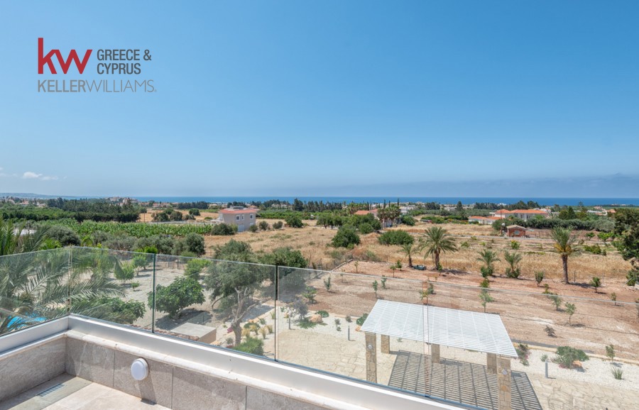 4 bedrooms Villa in Pegeia, Paphos, Cyprus No. 61218
