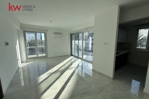 Квартира с 2 спальнями в Ларнака, Кипр № 39621