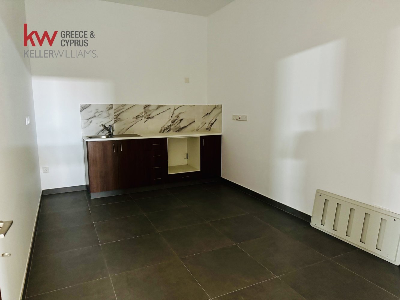 1200m2 Commercial property in Timi, Paphos, Cyprus No. 62188