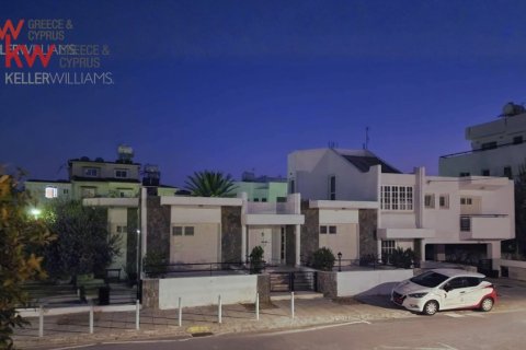 3 bedrooms Villa in Nicosia, Cyprus No. 40031