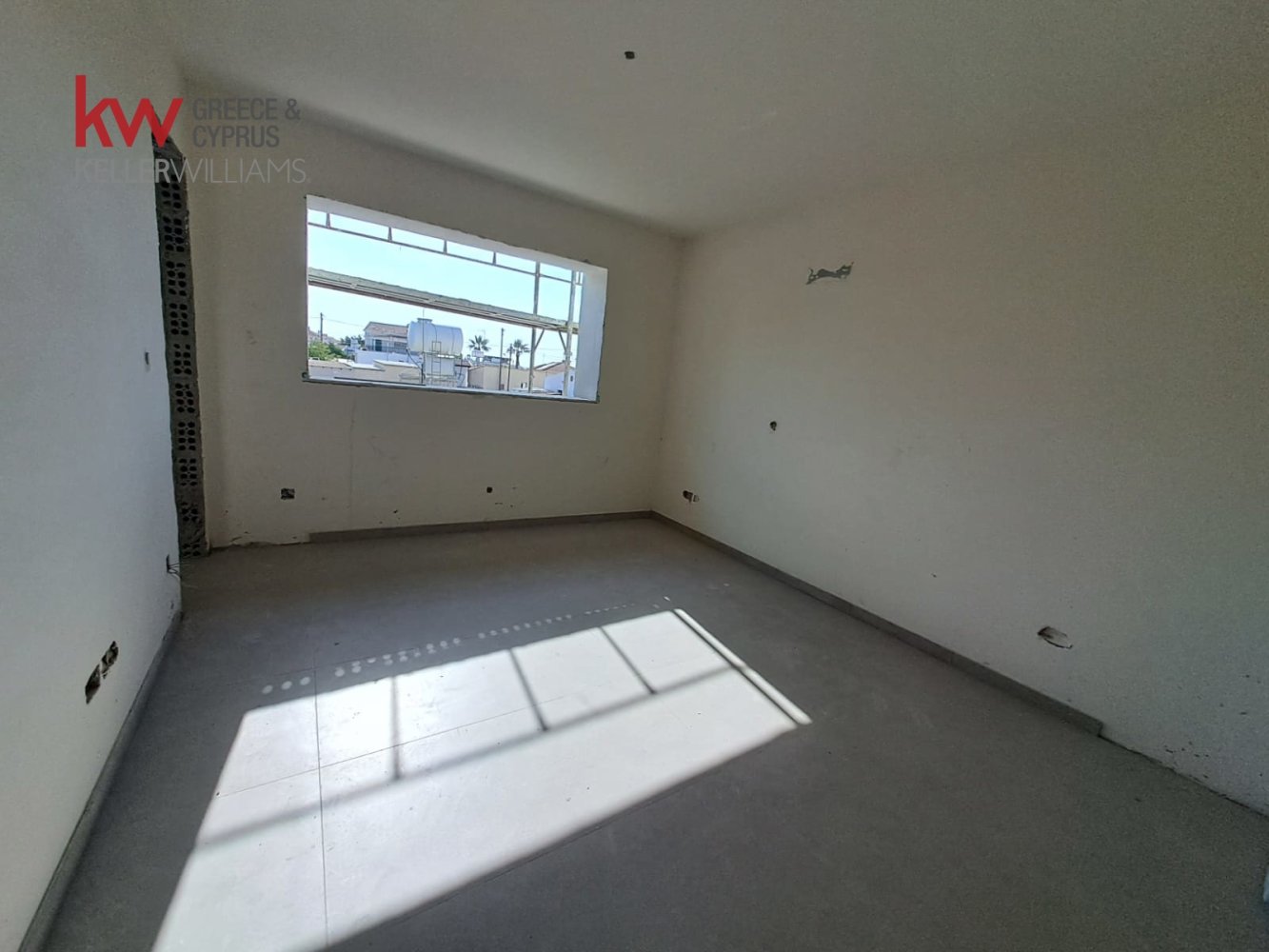 Квартира с 2 спальнями в Арадипу, Ларнака, Кипр № 39900