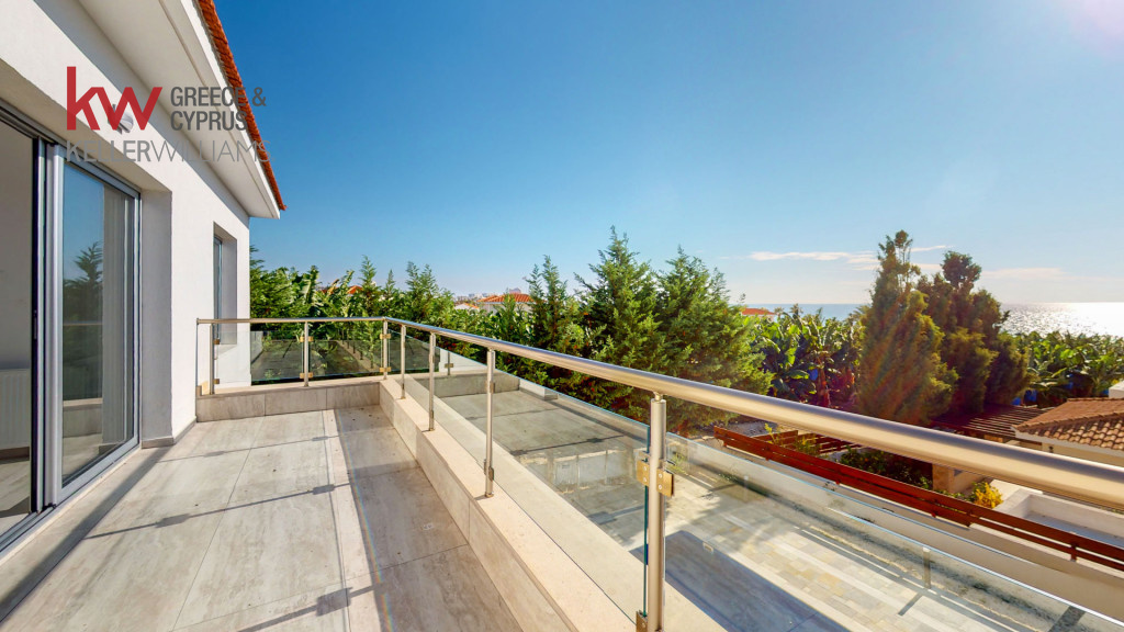 5 bedrooms Villa in Kissonerga, Paphos, Cyprus No. 62012