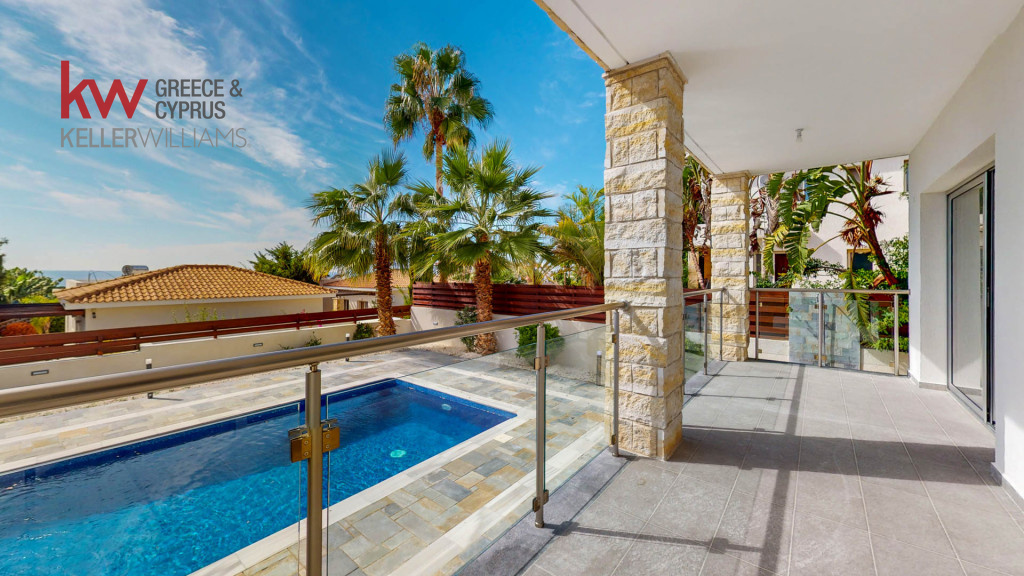 5 bedrooms Villa in Kissonerga, Paphos, Cyprus No. 62012