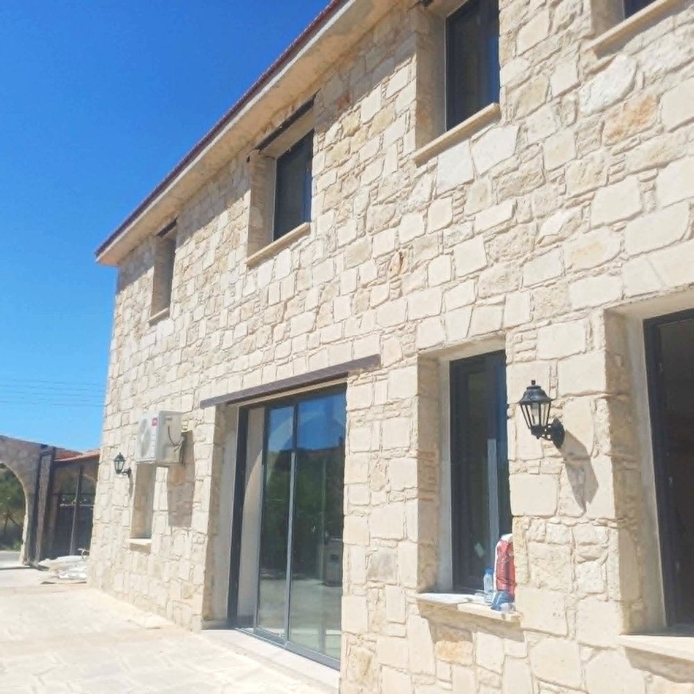6 bedrooms Villa in Lasa, Paphos, Cyprus No. 61448